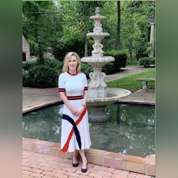 Ted Baker - Picture 1 of 15